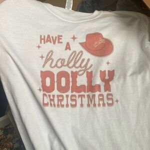 Womens t-shirt size small  Holly Dolly Christmas